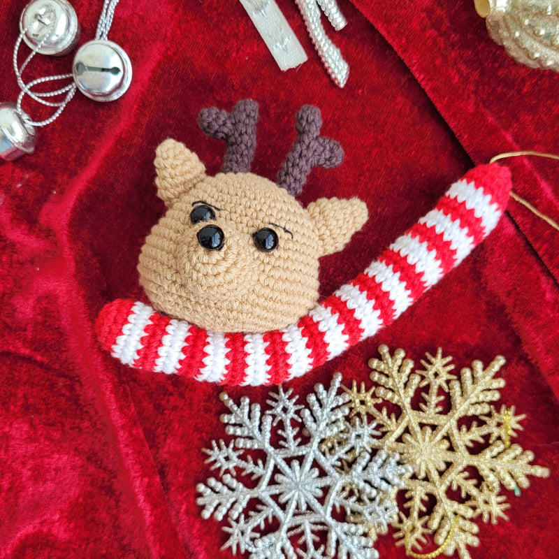 The Winsome Crochet Candycane Ornament