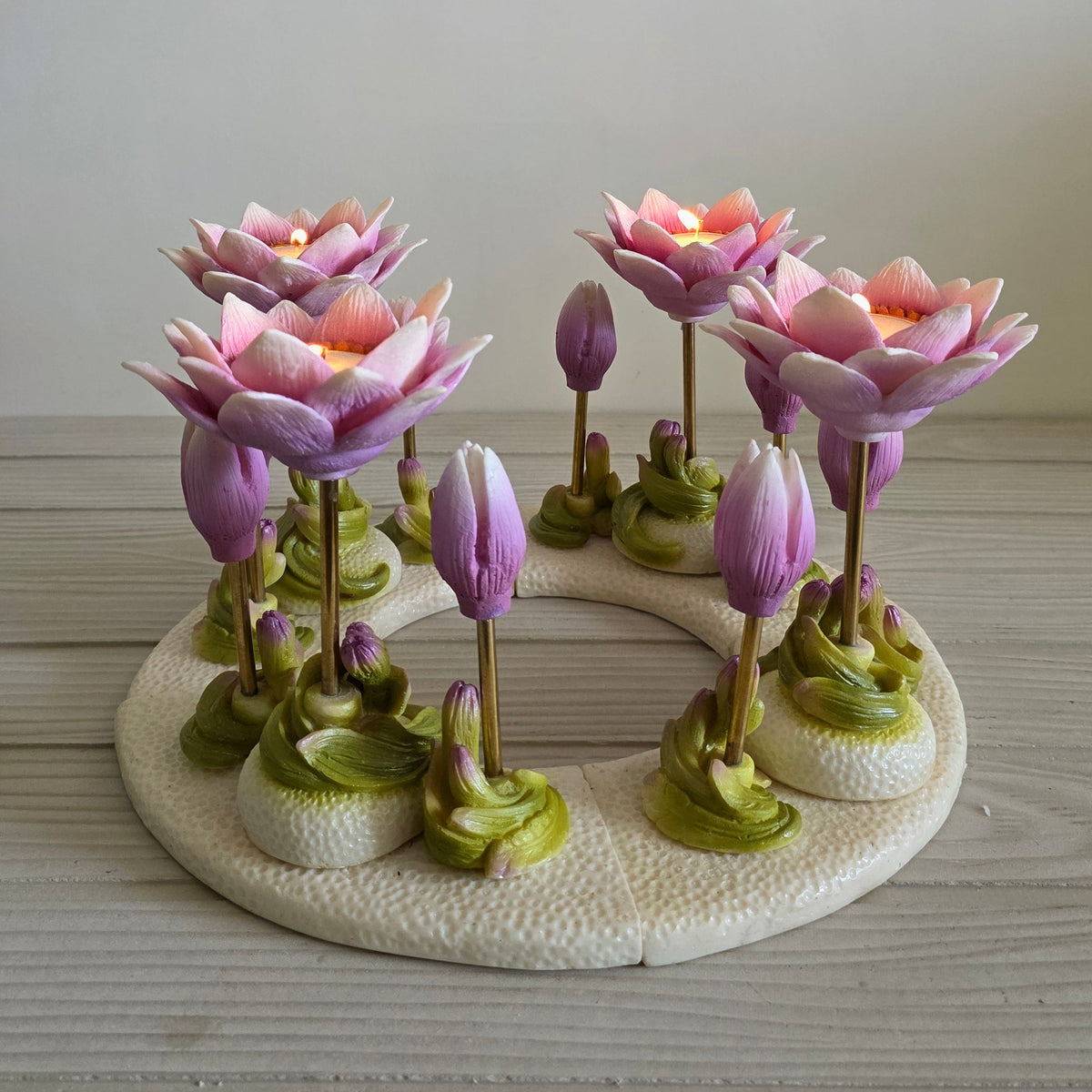 Floral Tea light Candlestand