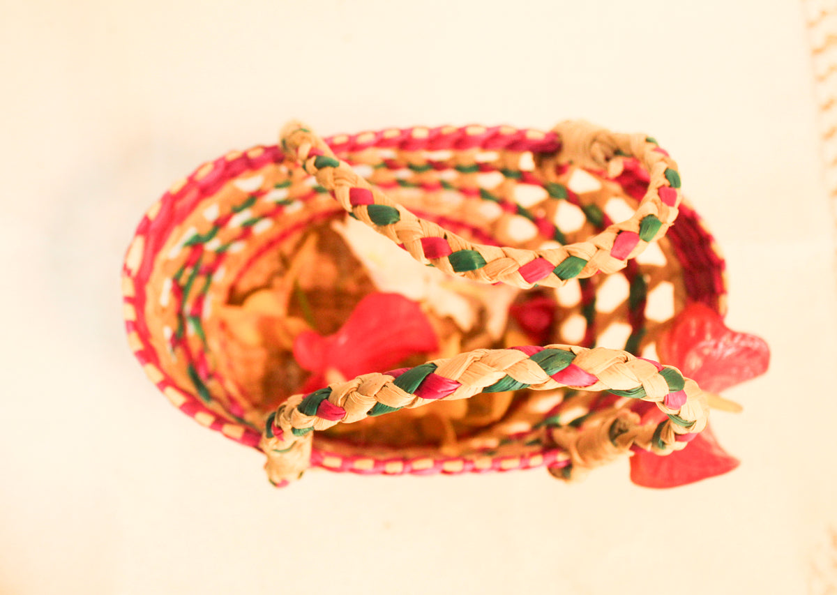 Multi color kauna basket with handles