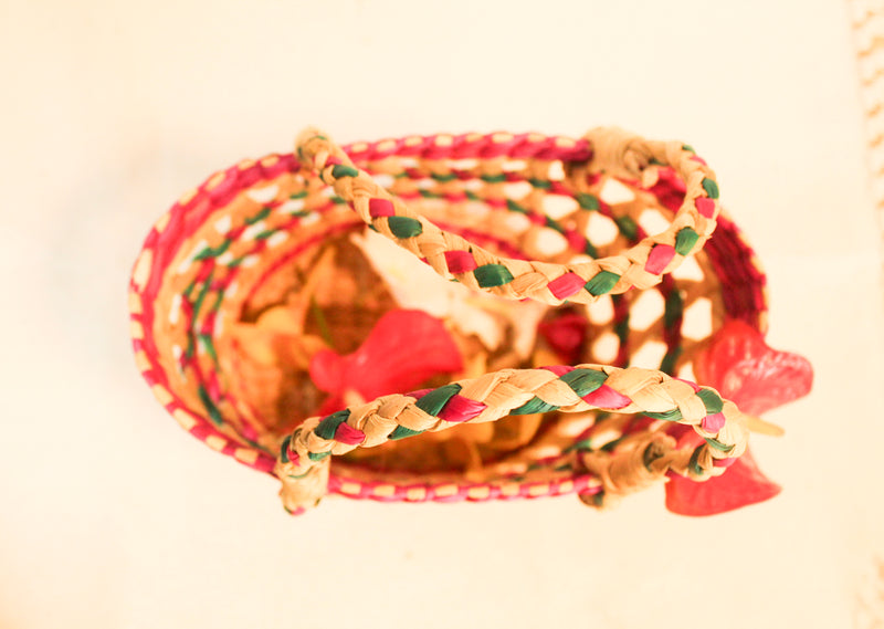 Multi color kauna basket with handles