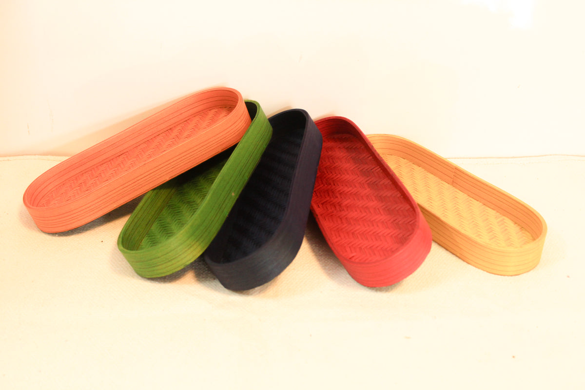 Bamboo multicolor oval organizer trays